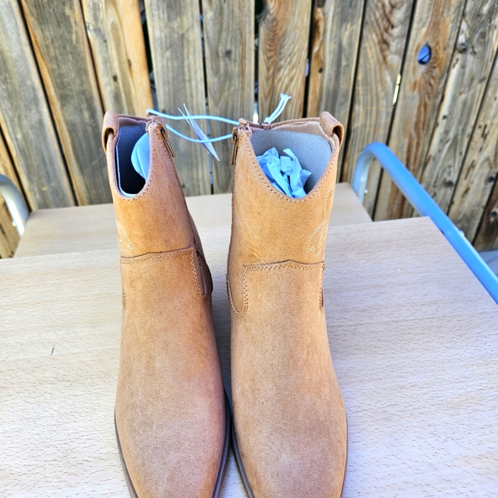 Faux Leather Western Boots Womens Size 8 - Picture 7 of 16